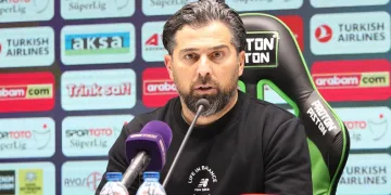 Süper Ligin yeni ekibi Çaykur Rizespor, İlhan Palut ile anlaştı