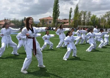 Tomarzalı gençler yeni spor dalları ile tanıştı