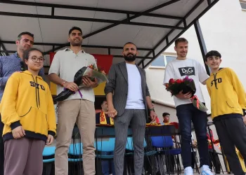 Kayserisporlu futbolculardan öğrencilere ‘LGS’ morali