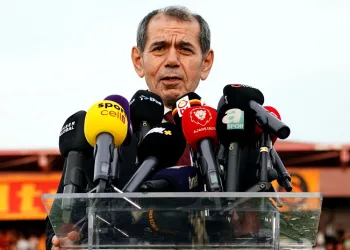 Galatasaray Başkanı Dursun Özbek: “Ali Bey’i yemeğe davet ettim”