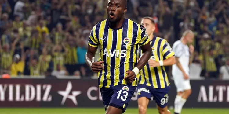 Enner Valencia, rekor için sahada