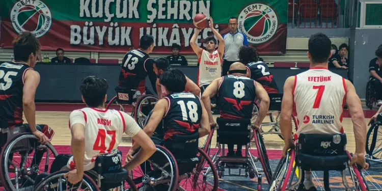 Japonya’yı yenen Türkiye adını finale yazdırdı