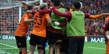 Galatasaray bu sene oynadığı 4 derbinin 3’ünden galibiyetle ayrıldı