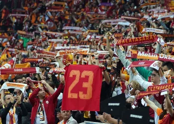 Galatasaray – Fenerbahçe derbisini 51 bin 5 taraftar izledi