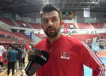 A Milli Erkek Voleybol Takım Kaptanı Arslan Ekşi: “Altın Ligi’ni kazanacağız”
