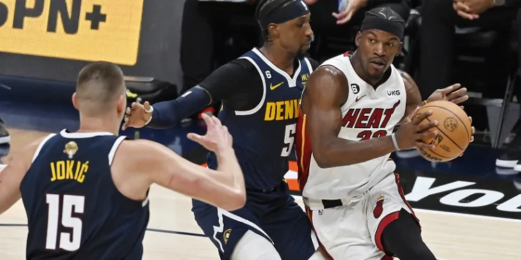 NBA’de Miami Heat, final serisinde durumu 1-1 yaptı