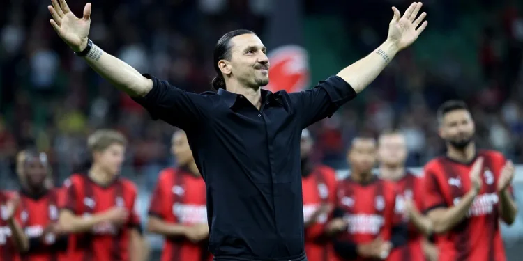 Zlatan ibrahimovic, aktif futbol kariyerini noktaladığını açıkladı