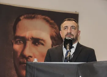 Altay’da başkan Ayhan Dündar güven tazeledi