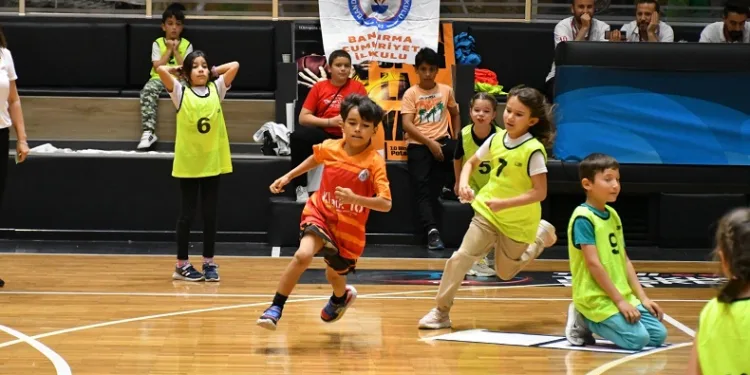 Geleneksel Çocuk Oyunlarında coşkulu final