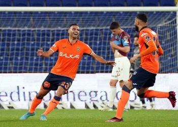 Deniz Türüç, bu sezon 10. golünü kaydetti