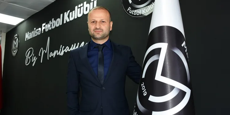 Manisa FK’da, Osman Zeki Korkmaz imzayı attı