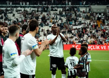 Atiba Hutchinson: “Hayatımın en güzel dönemini burada yaşadım”