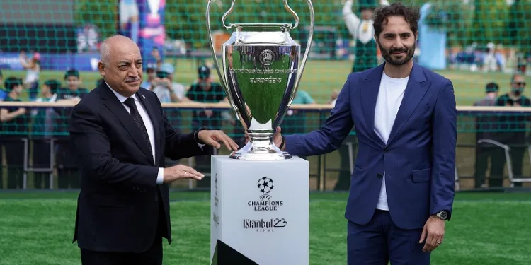 UEFA Şampiyonlar Ligi finali Türkiye’nin Avrupa Şampiyonası adaylığı için belirleyici olacak