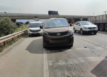 Bursa’da sıfır kilometre minibüsü çalan zanlı yakalandı