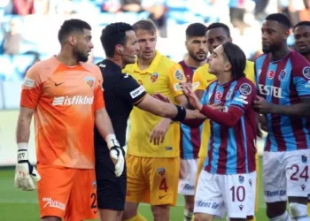 Kayserispor’un maçlarında 22 hakem düdük çaldı
