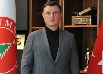 Ümraniyespor Başkanı Tarık Aksar: “Küme düşmenin kaldırılması için başvuru yapacağız”