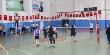 Başkale’de voleybol turnuvası sona erdi