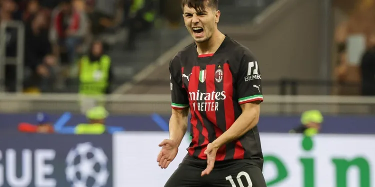 Brahim Diaz, Real Madrid’e geri döndü ve sözleşmesini 2027’ye kadar uzattı