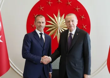 Cumhurbaşkanı Erdoğan UEFA Başkanı Ceferin ile görüştü