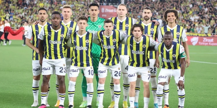 Fenerbahçe’de teknik direktör arayışı hız kazandı