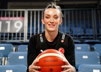A Milli Kadın Basketbol Takımı oyuncusu Meltem Yıldızhan: “En büyük hedefimiz olimpiyatlar”