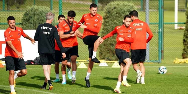 A Milli Futbol Takımı, Letonya maçı hazırlıklarını sürdürdü