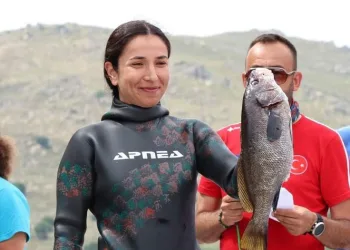 Avşa’da zıpkınla balık avı Türkiye Şampiyonası gerçekleşti
