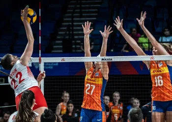 Filenin Sultanları, Polonya’ya 3-0 mağlup oldu