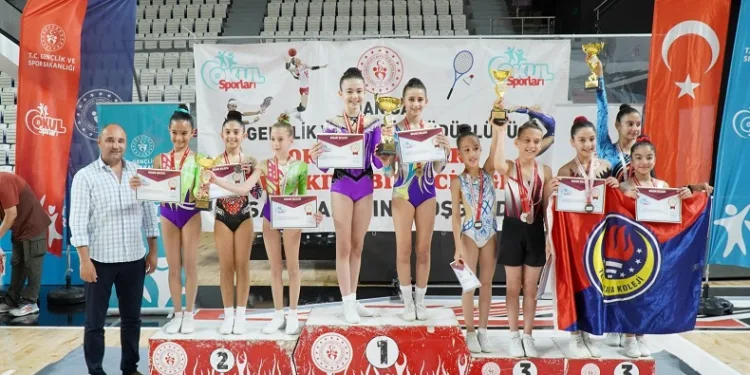 Okul Sporları Cimnastik Türkiye Şampiyonası, Manisa’da yapıldı
