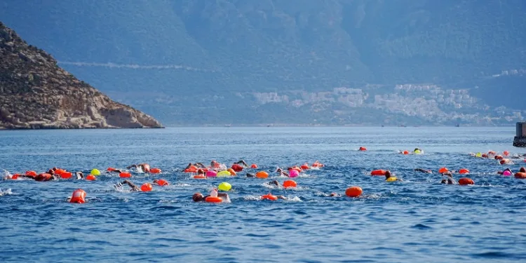 Uluslararası açık deniz yüzme yarışı Megisti Kaş Swim Race, 25 Haziran’da yapılacak