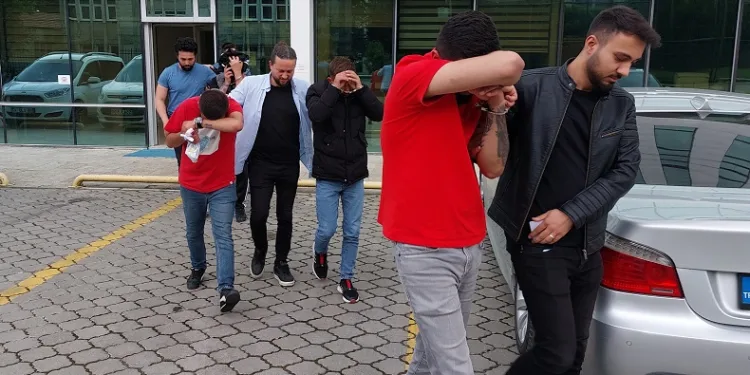 Uyuşturucu operasyonunda 14 gözaltı