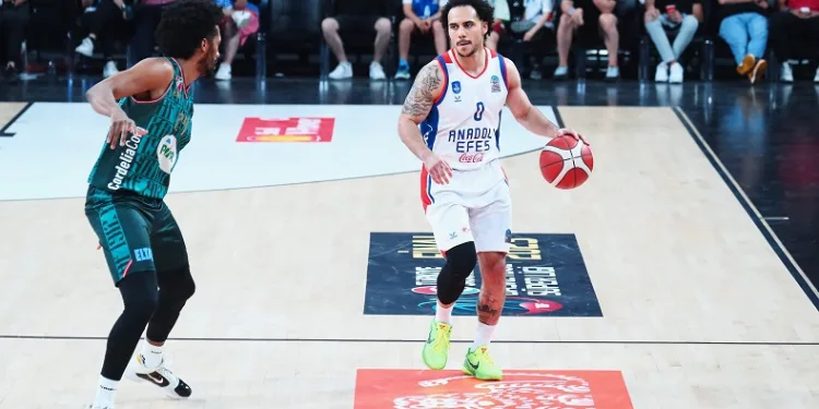 Basketbol Süper Ligi: Anadolu Efes: 85 – Pınar Karşıyaka: 68