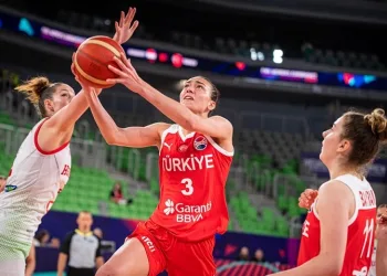 A Milli Kadın Basketbol Takımı gruptaki ilk galibiyetini aldı