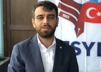 Başkanlığa ilk aday Emin Adanur