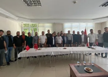 Gültekin Özdemir, Isparta 32 Spor’un yeni başkanı oldu