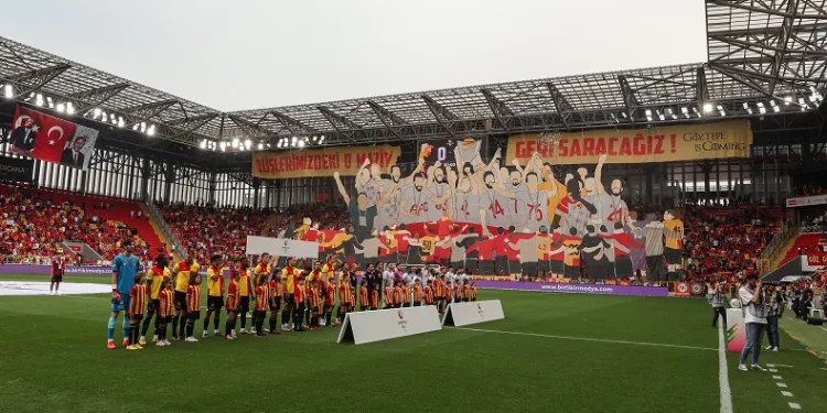 Göztepe’de transfer hareketliliği devam ediyor