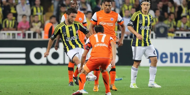 Gökhan Gönül, futbol kariyerini noktaladığı açıkladı