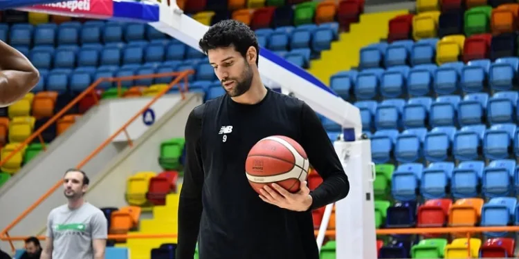 Troy Selim Şav, Pınar Karşıyaka yolunda