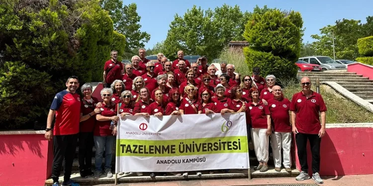 Anadolu Üniversitesi tazelenme olimpiyatlarına damga vurdu