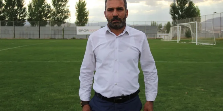 Elazığspor Kulüp Başkanı Serkan Çayır Kulüp Başkanı Serkan Çayır: ”Hedefimiz şampiyonluk”
