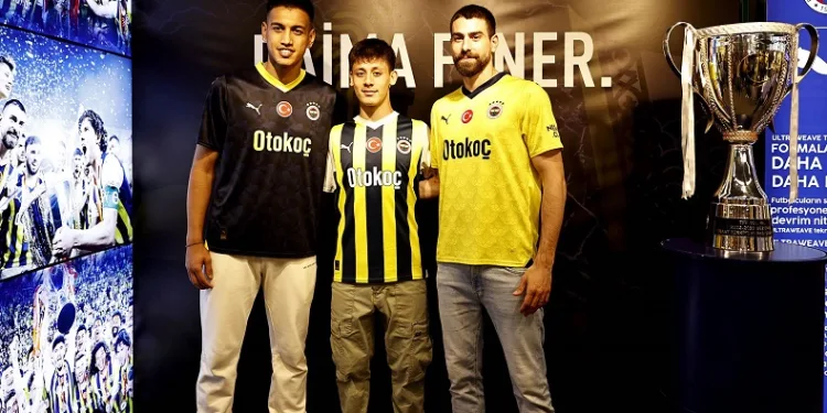 Fenerbahçe’nin yeni sezon formaları tanıtıldı