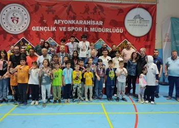 Afyonkarahisar’da satranç turnuvası tamamlandı