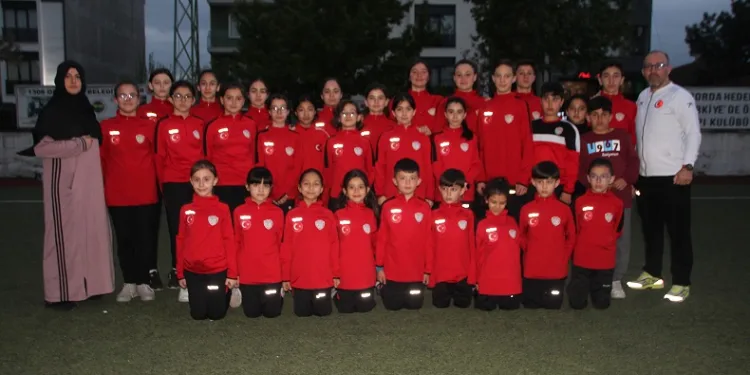 22 bin nüfuslu ilçede karate yapan 150 kişiden, 13’ü milli takıma seçildi
