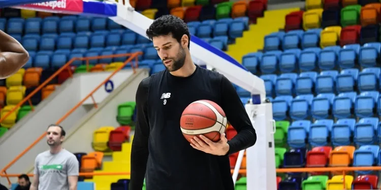 Pınar Karşıyaka’nın Troy Selim Şav transferine sakatlık engeli