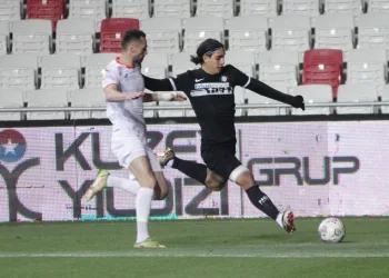 Altay’da Naderi’nin durumu belirsiz