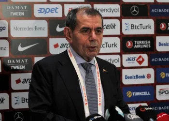 Dursun Özbek: “Galatasaray seçilen yönetime yardımcı olmak için elinden geleni yapacaktır”