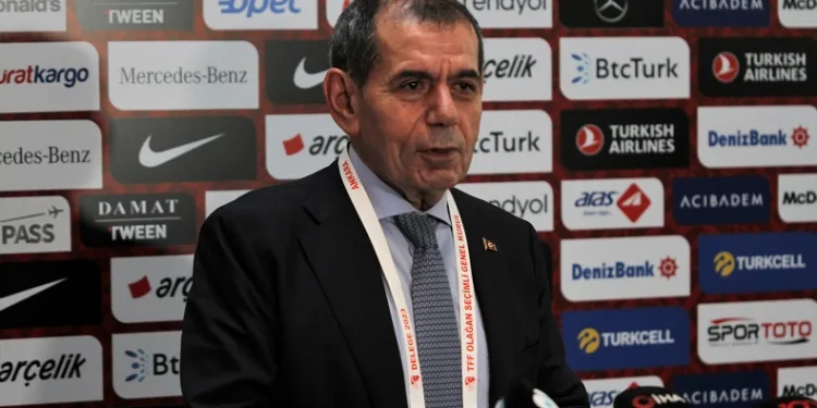 Dursun Özbek: “Galatasaray seçilen yönetime yardımcı olmak için elinden geleni yapacaktır”