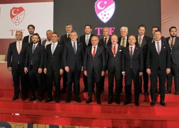 Mehmet Büyükekşi, yeniden TFF başkanlığına seçildi