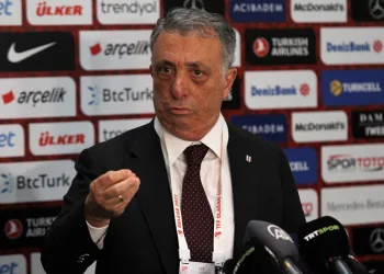 Beşiktaş Başkanı Ahmet Nur Çebi: “Federasyon bağımsız değildir”