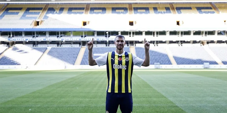 Fenerbahçe’nin yeni transferi Edin Dzeko: “Harika duygular yaşıyorum”